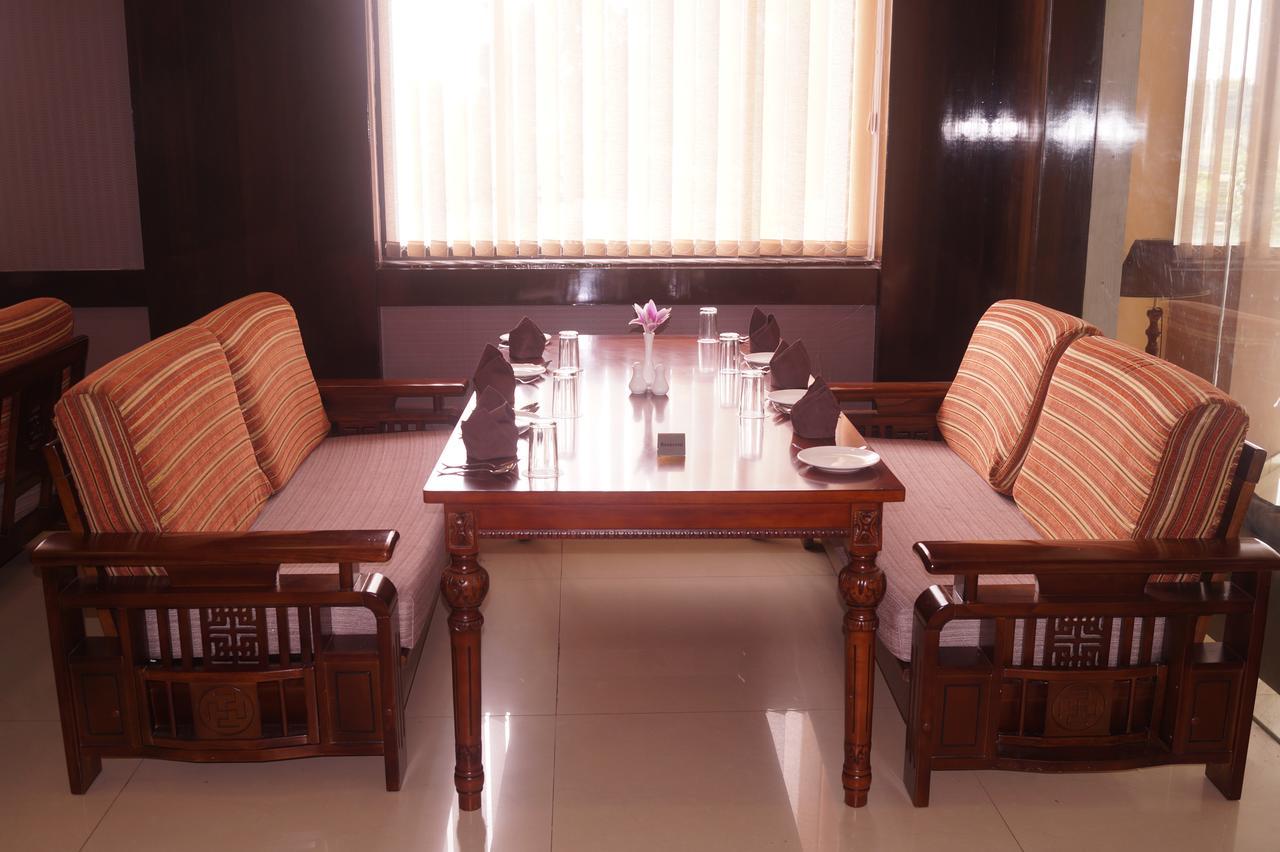 Kamlesh Continental Hotel Angul Luaran gambar