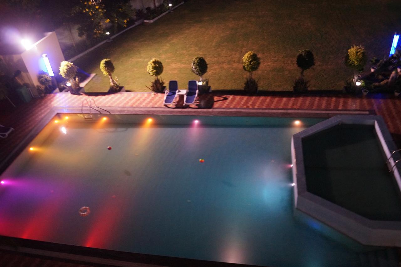 Kamlesh Continental Hotel Angul Luaran gambar