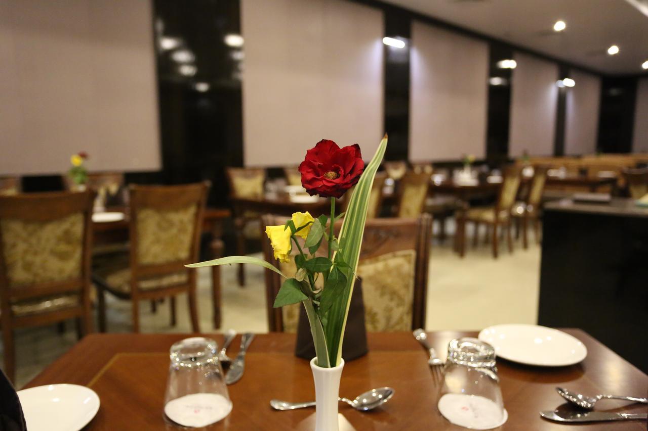 Kamlesh Continental Hotel Angul Luaran gambar